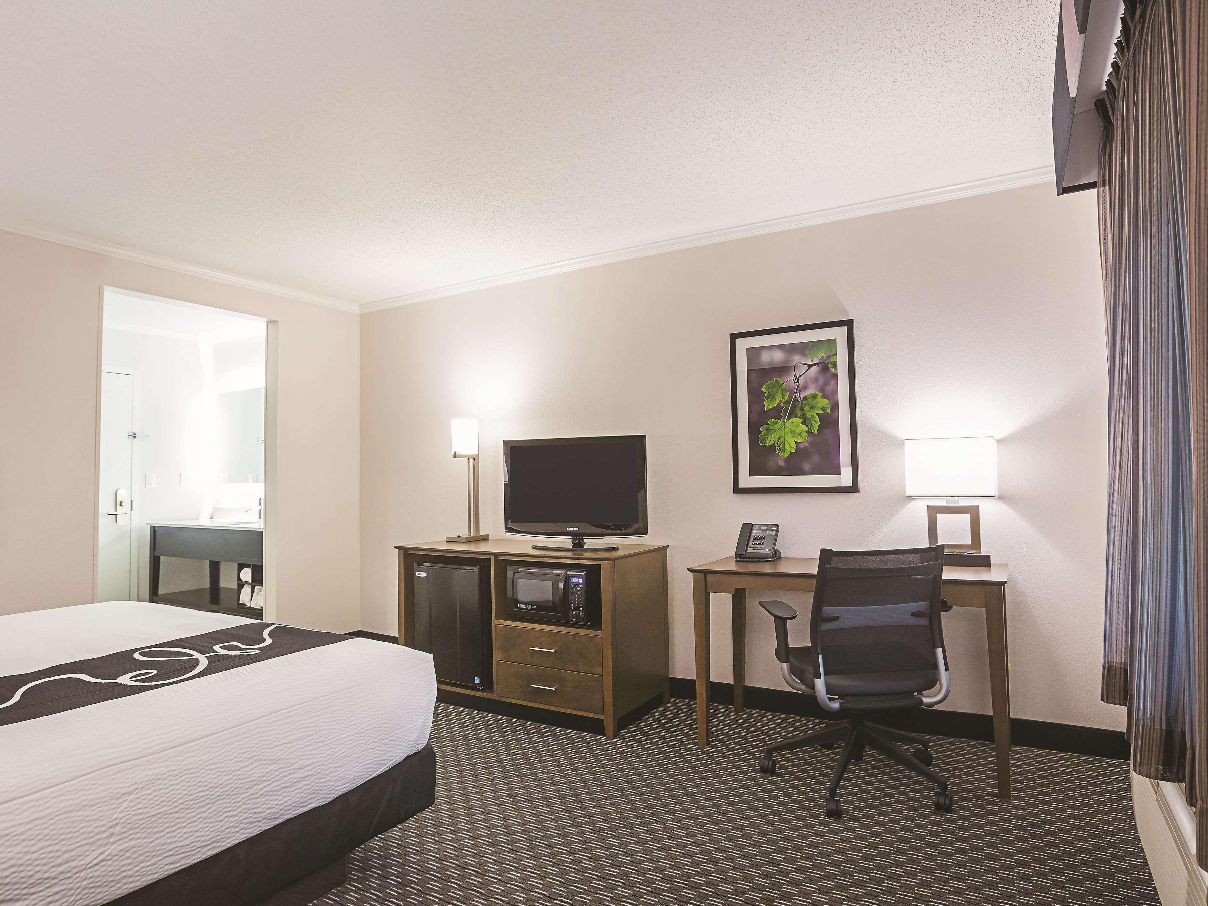 Hotel La Quinta By Wyndham Atlanta Midtown - Buckhead Exterior foto