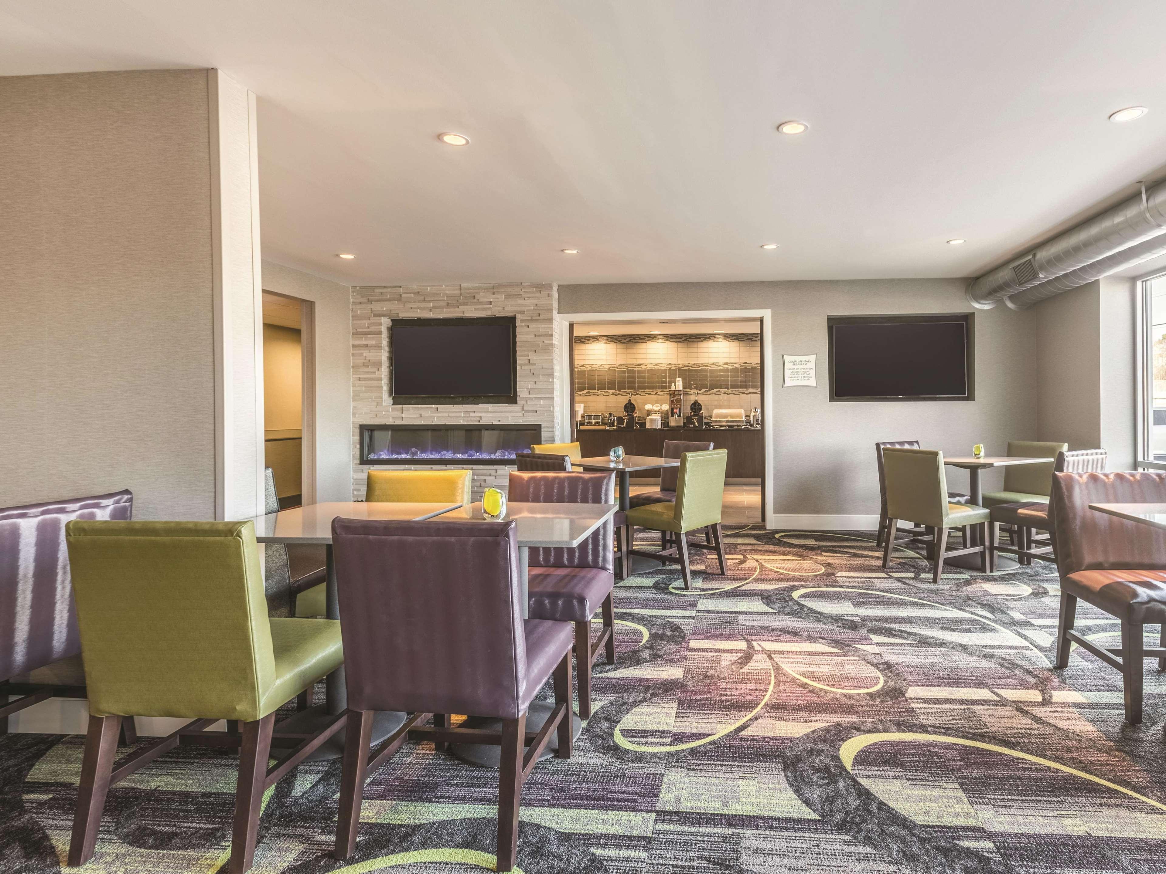 Hotel La Quinta By Wyndham Atlanta Midtown - Buckhead Exterior foto
